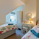 2 Bed In Oc-74981 בית נופש הרוגייט