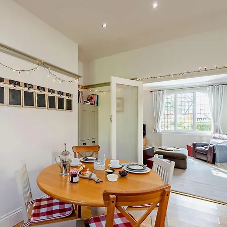度假居 2 Bed In 74981
