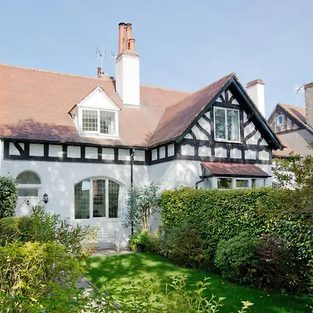 2 Bed In 74981 * Harrogate