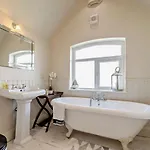 Дом отдыха 2 Bed In Oc-74981